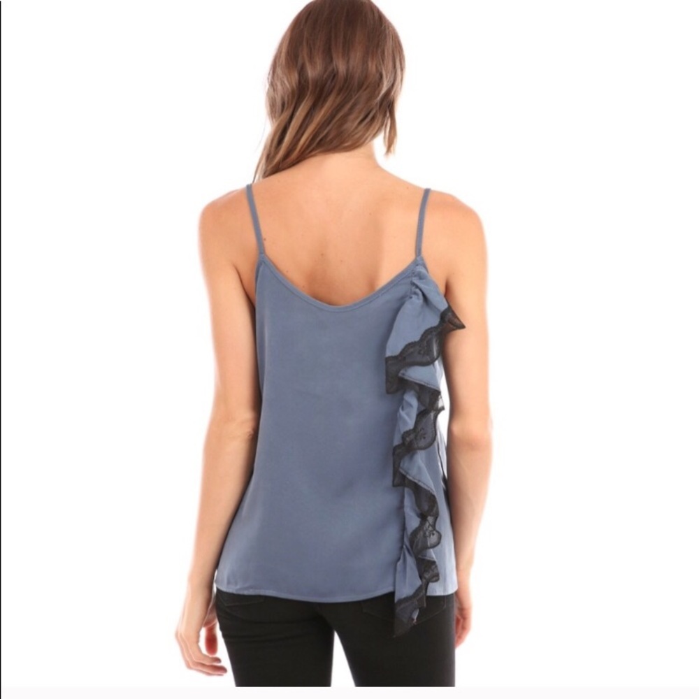 Satin tank 🦋 - Picture 2 of 2